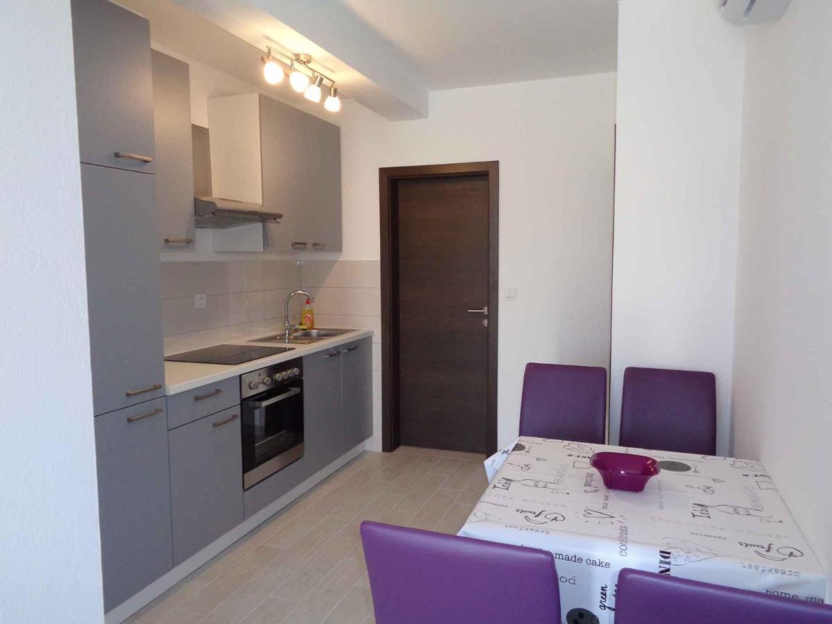 Apartments In Lopar - Insel Rab 40853 Bagian luar foto