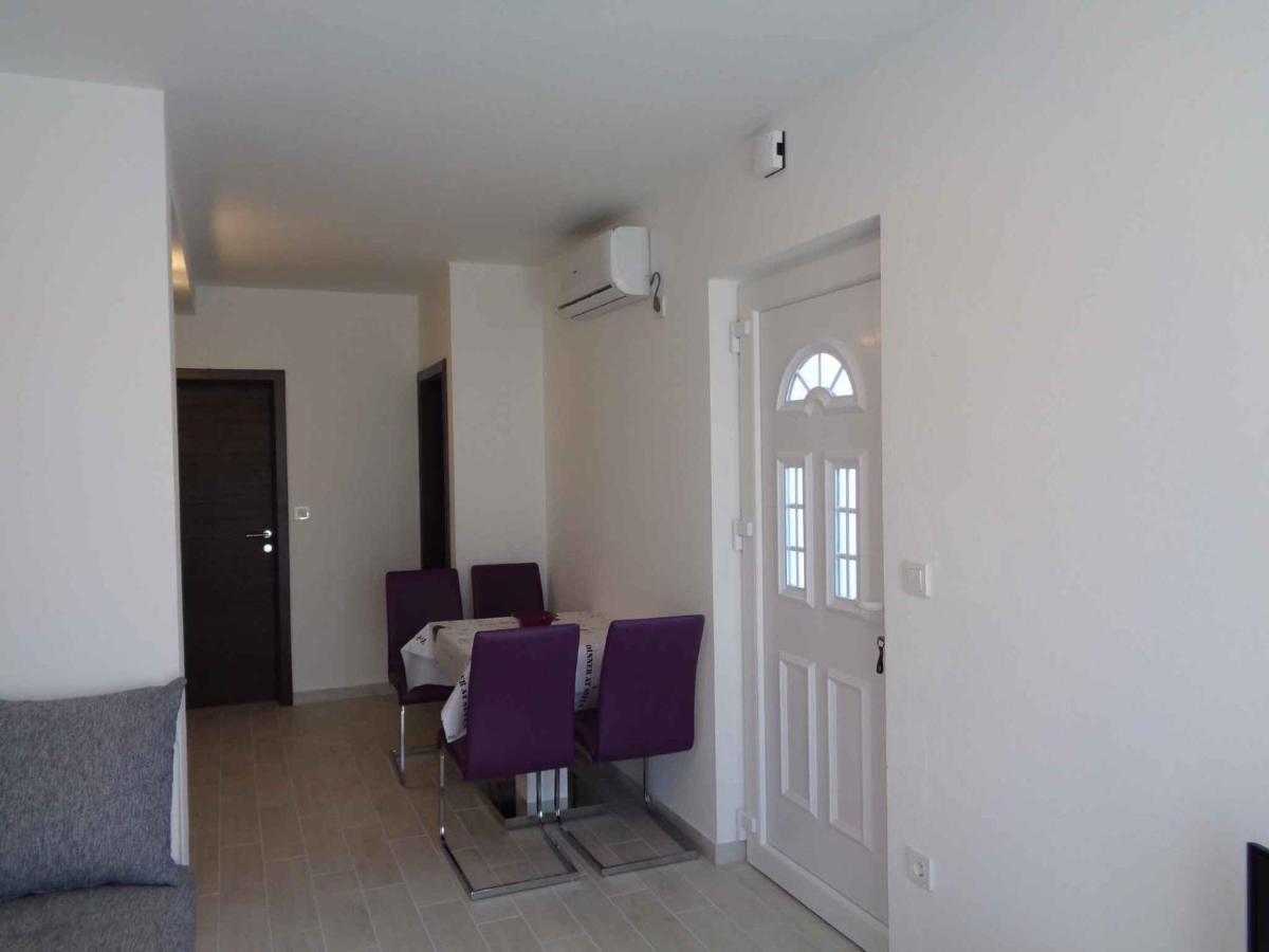 Apartments In Lopar - Insel Rab 40853 Bagian luar foto