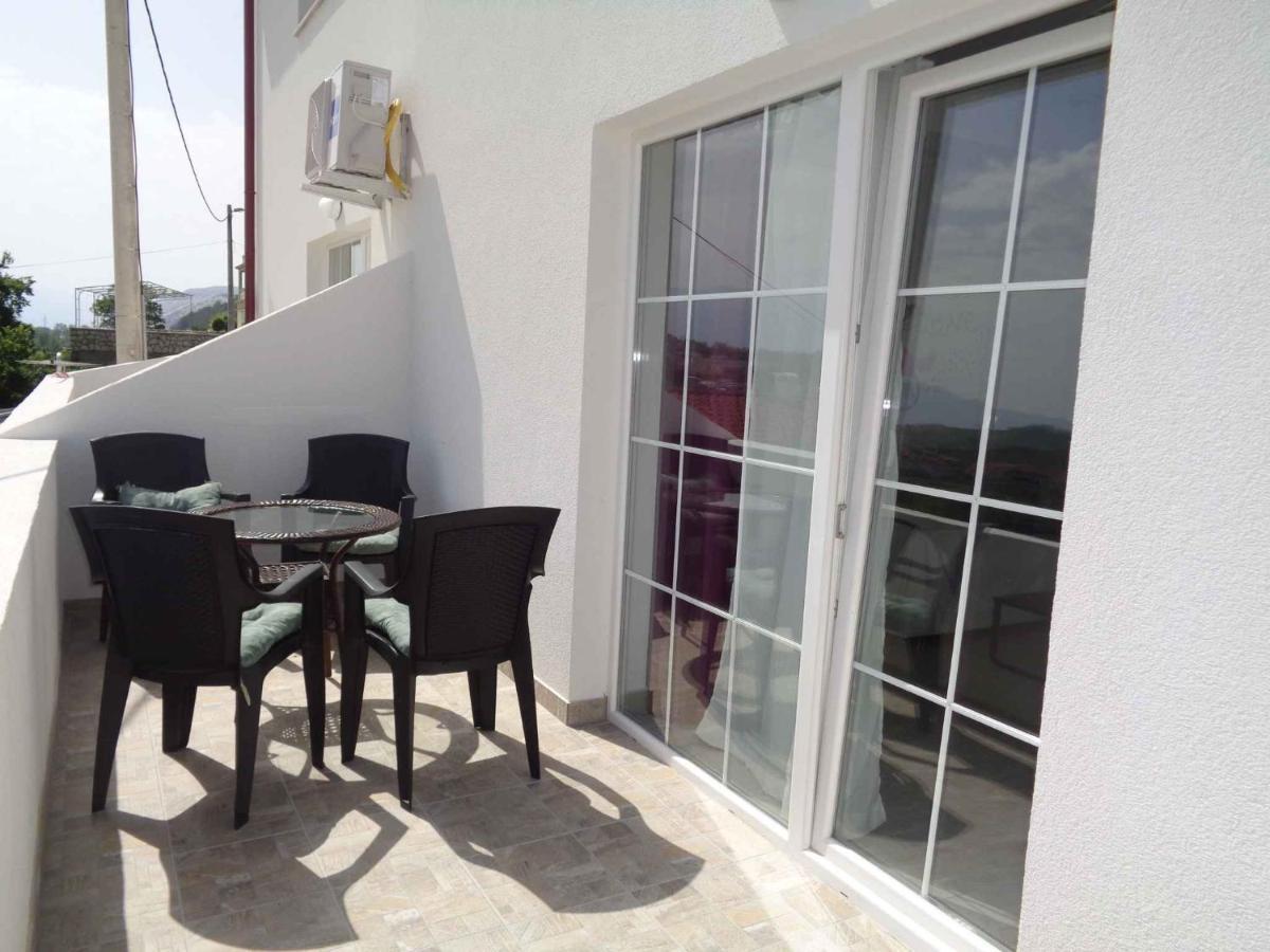 Apartments In Lopar - Insel Rab 40853 Bagian luar foto